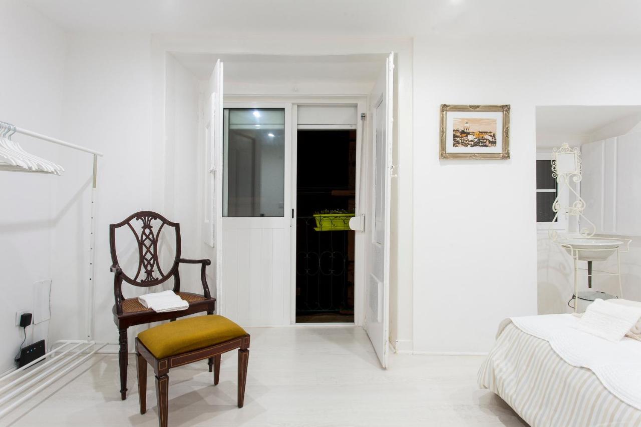 Alfama Panteao 4 Guests Appartement Lissabon Buitenkant foto