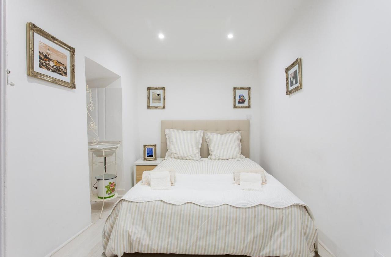 Alfama Panteao 4 Guests Appartement Lissabon Buitenkant foto